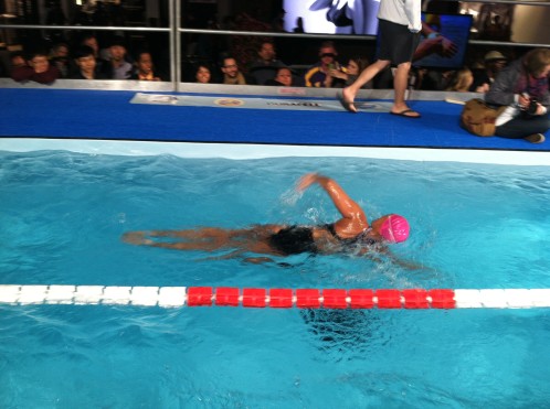 Diana Nyad swims 48 hours in Herald Square